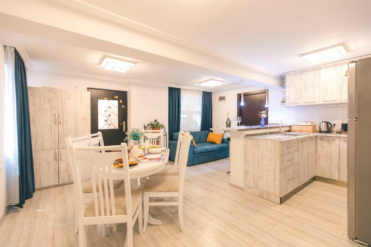 Guest House Mk Гори Экстерьер фото