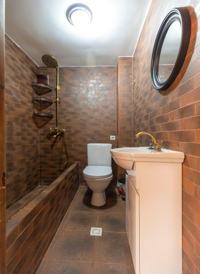 Guest House Mk Гори Экстерьер фото