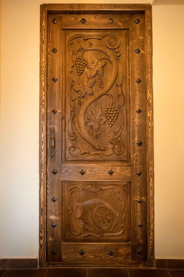 Guest House Mk Гори Экстерьер фото